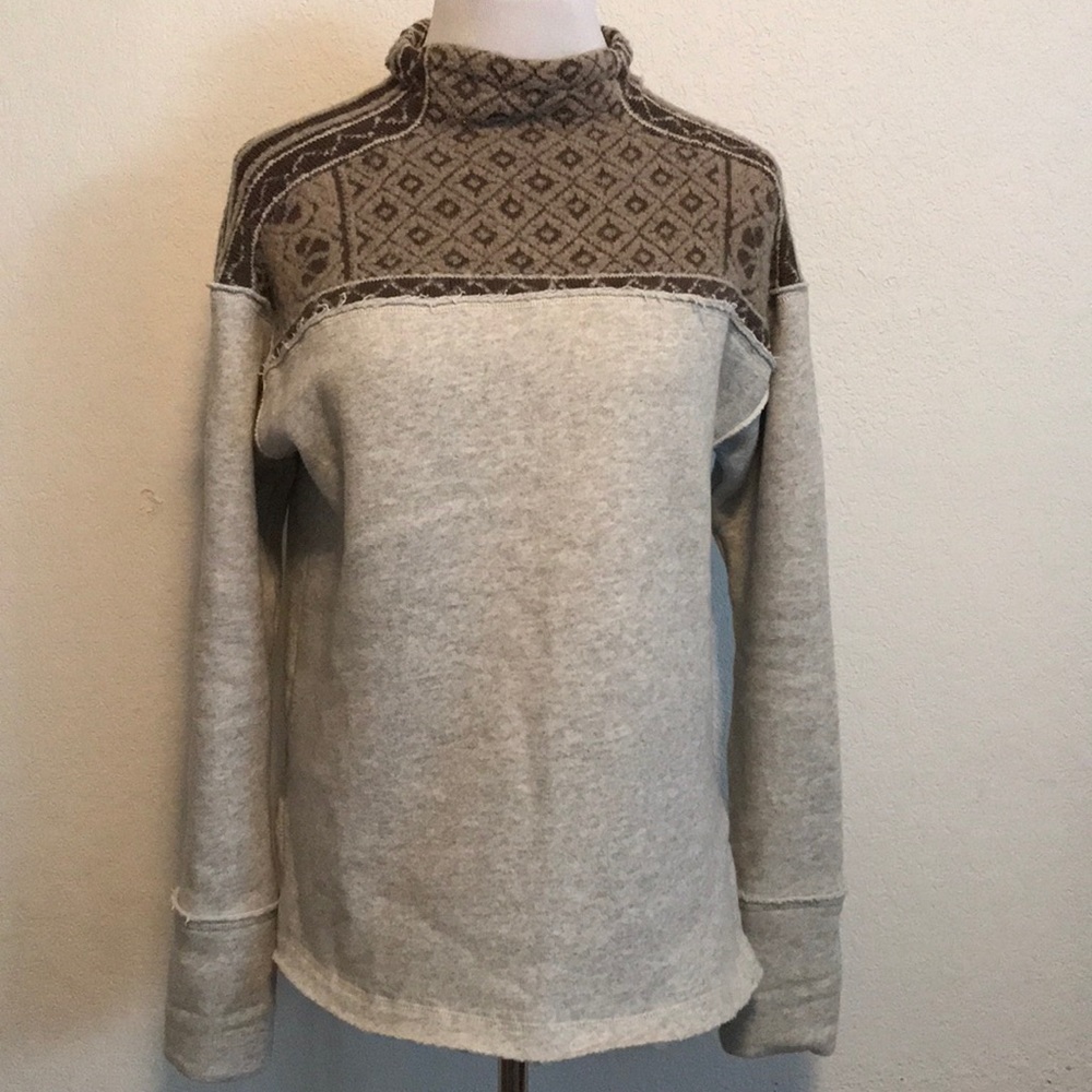 Free People sweater